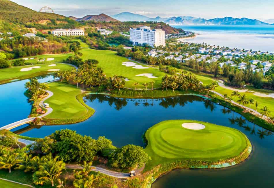 Golf Vacation in Danang Vietnam